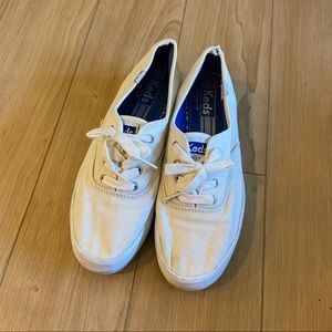 Keds - shoes - sneakers - white - size 7